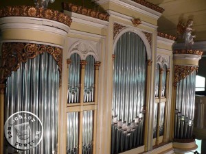 Bild der heutigen Orgel der Herz-Jesu-Kirche