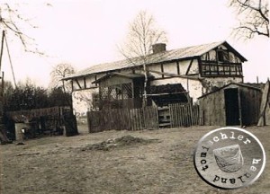 1944 im April - eine alte Aufnahme des Hofes Hauf, welche mein Vater noch aufgenommen hatte - Foto: Privatbesitz