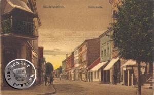 Blick in die Goldstraße, rechts war u. a. auch das Geschäft des Sattlermstr. Knoll - Ansichtskarte aus der Sammlung des Wojtek Szkudlarski